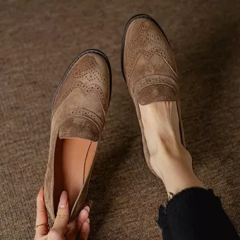 Retro Brogue Leather Pumps: Thick Heels, All-Day Poise