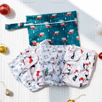 Cloth Diaper Gift Set + Wet Bag: Low-Waste Baby Gift